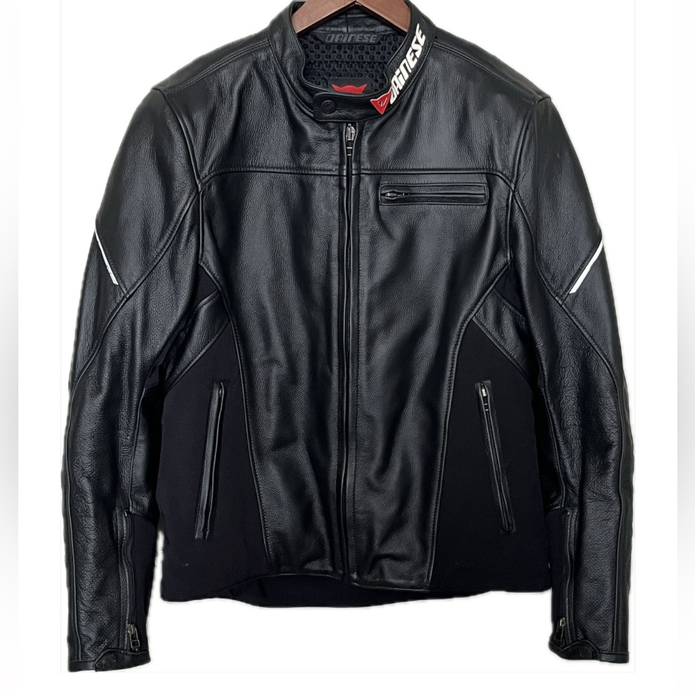 DAINESE Leather Jacket Motorcycle Padded Moto Sport Rider Unisex Blk Sz 52 🏍️